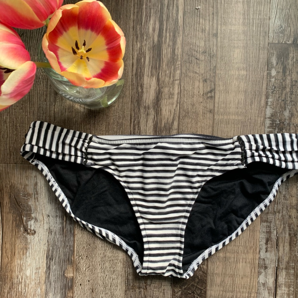 Black & White Striped Women’s Swim Bottom